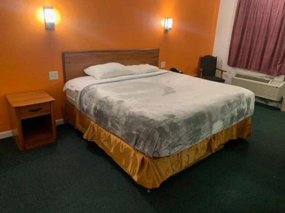 Hotel 2 Double Bed Studio 109 & Hot Tub 利文斯顿 外观 照片